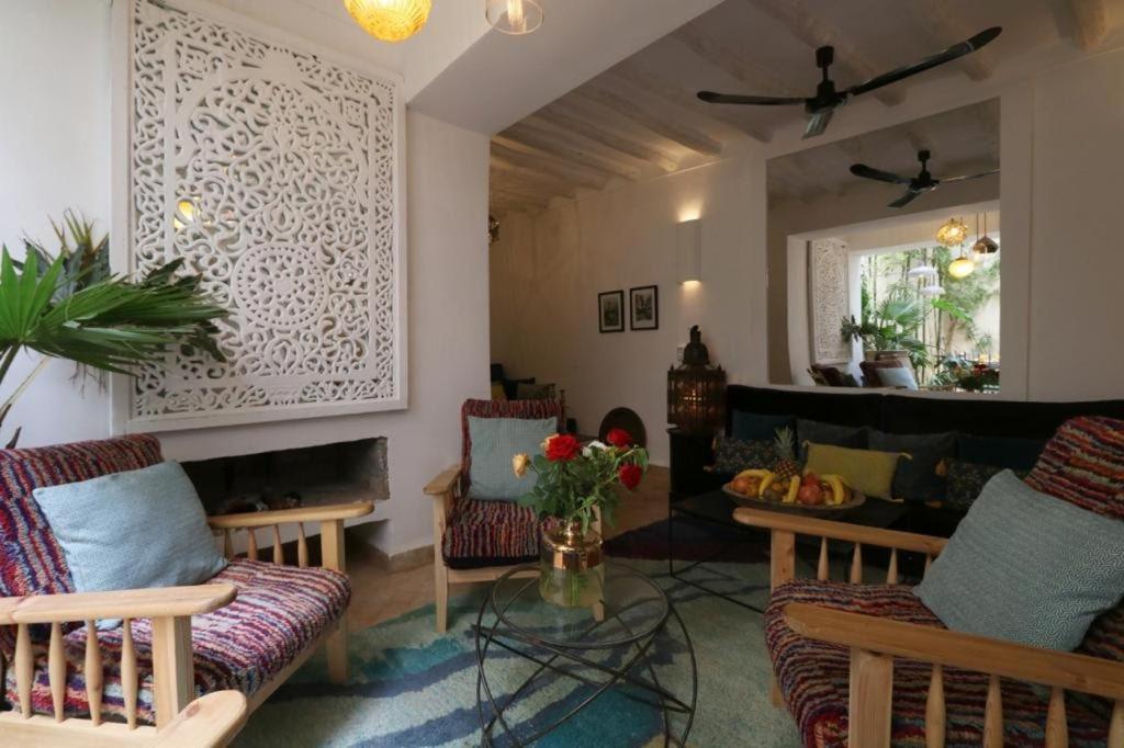 103Riad Pool Rooftop & Hammam マラケシュ エクステリア 写真
