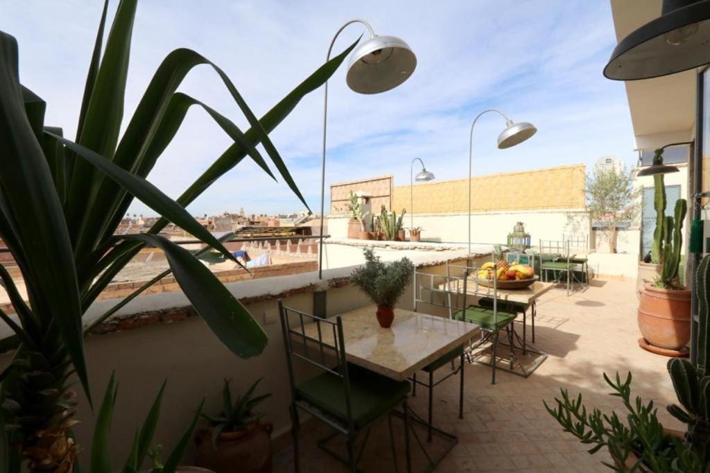 103Riad Pool Rooftop & Hammam マラケシュ エクステリア 写真