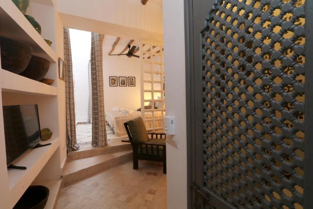 103Riad Pool Rooftop & Hammam マラケシュ エクステリア 写真