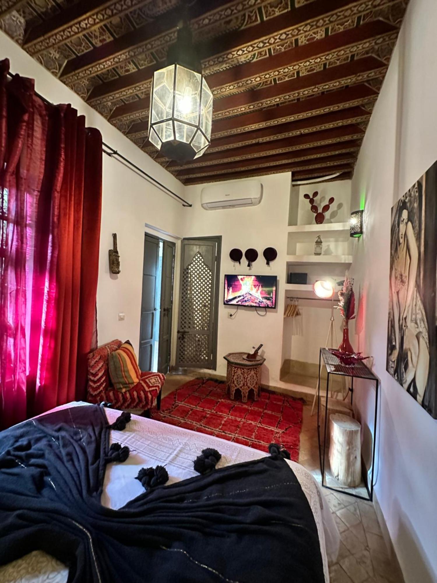 103Riad Pool Rooftop & Hammam マラケシュ エクステリア 写真